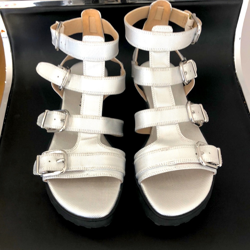Via Spiga Silver Gladiator Sandals Size 38 Never Worn!!!